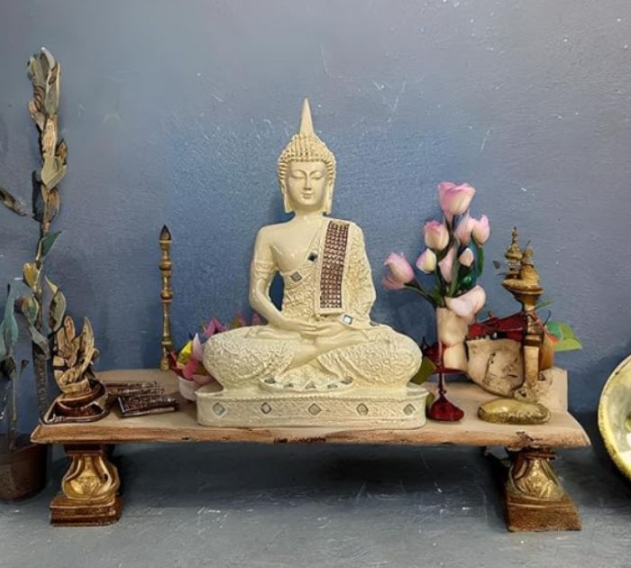 Buddha Statue in bedroom